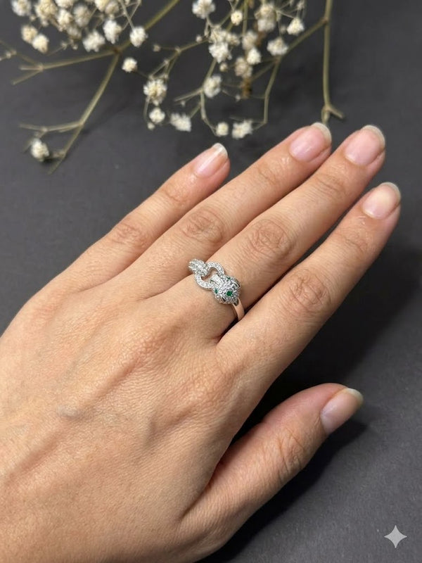 Leopard Loop Ring