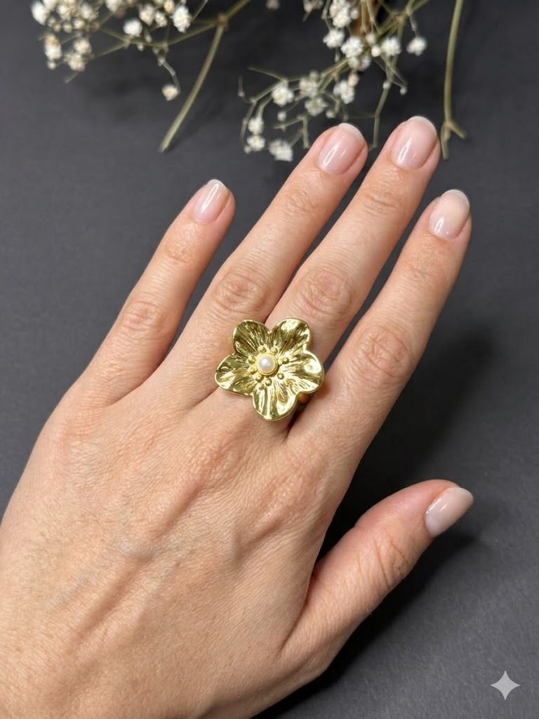 Pearl Bloom Ring
