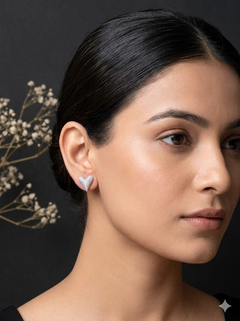 Silver Heart Zircone Studs