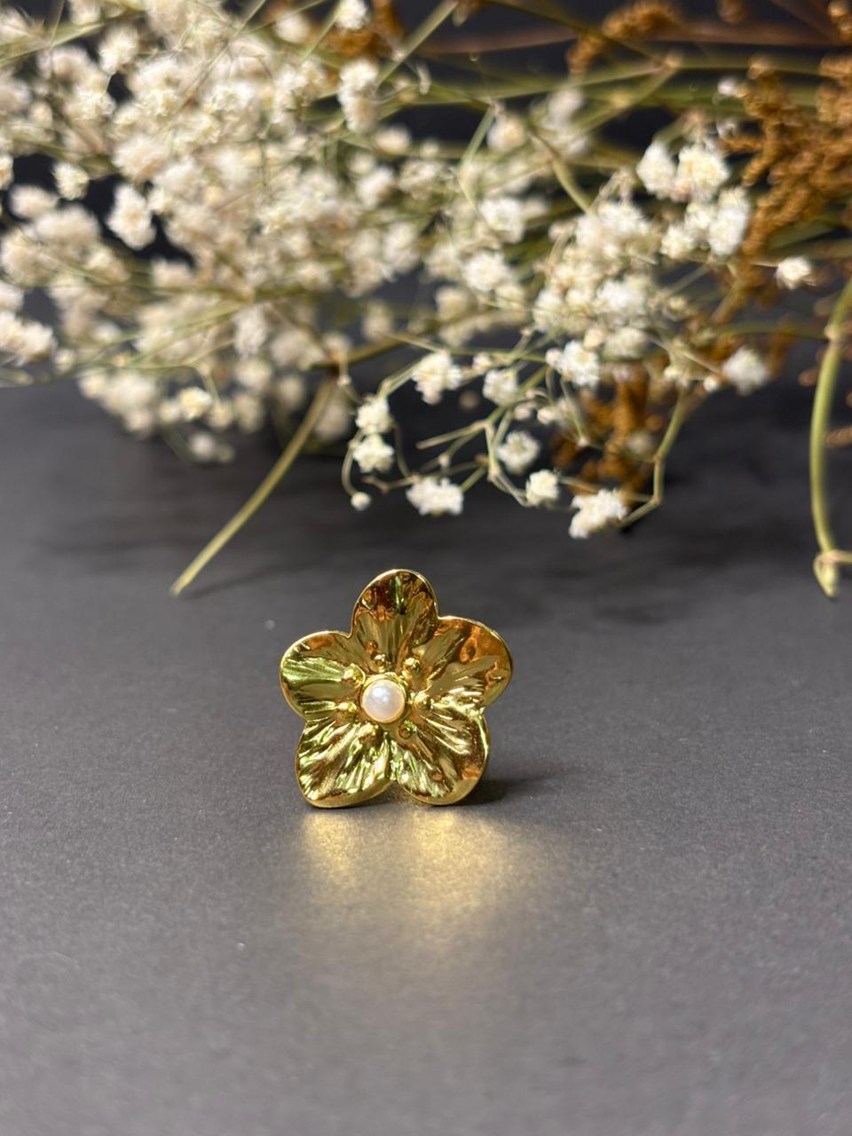 Pearl Bloom Ring