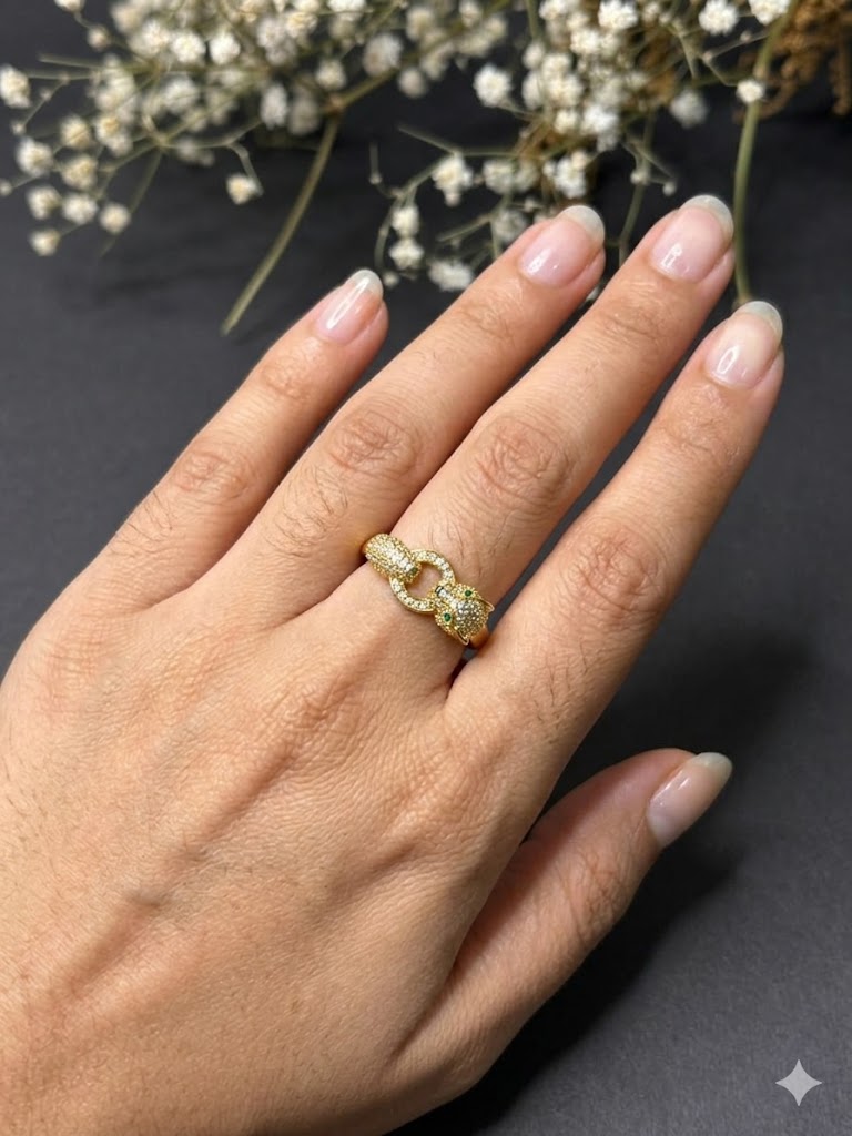 Leopard Loop Ring